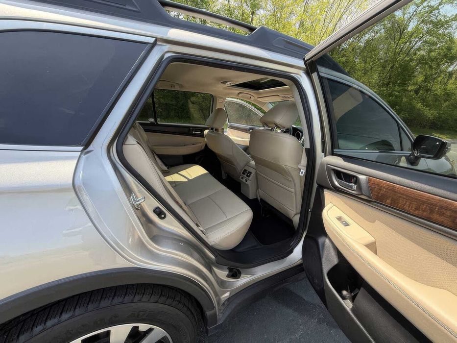 Subaru Outback      2017