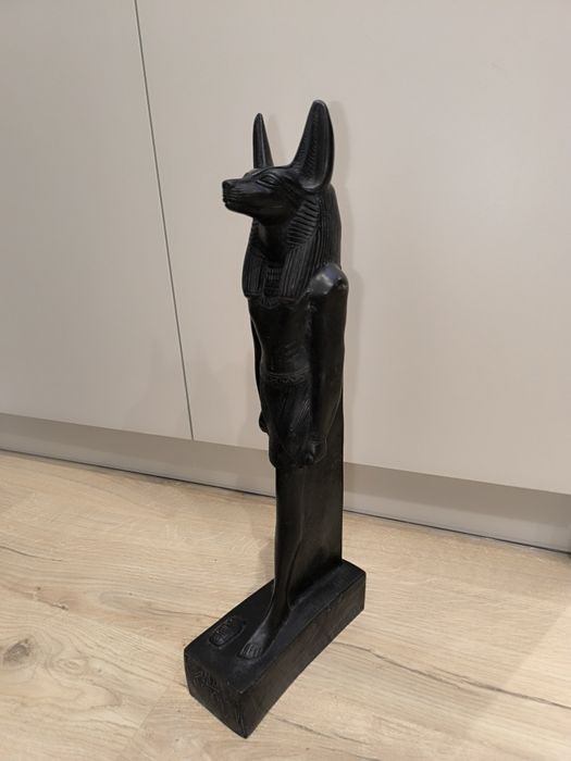 Posąg egipski Anubis szakal - Łódź