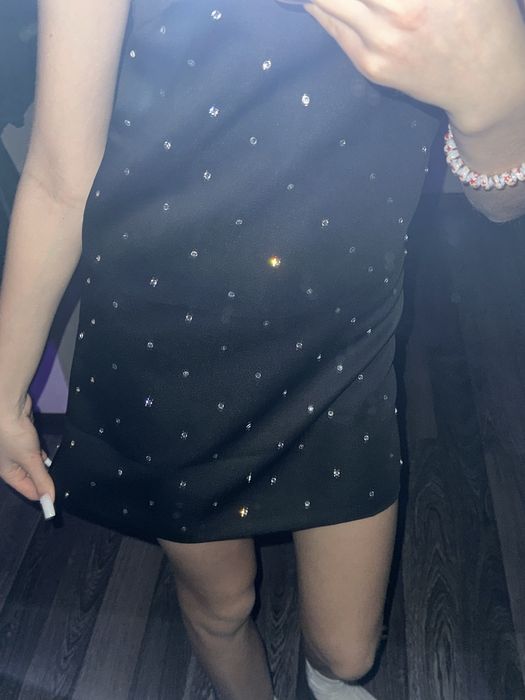 плаття зі стразами , стан новий одягнуто один раз , розмір XXS!