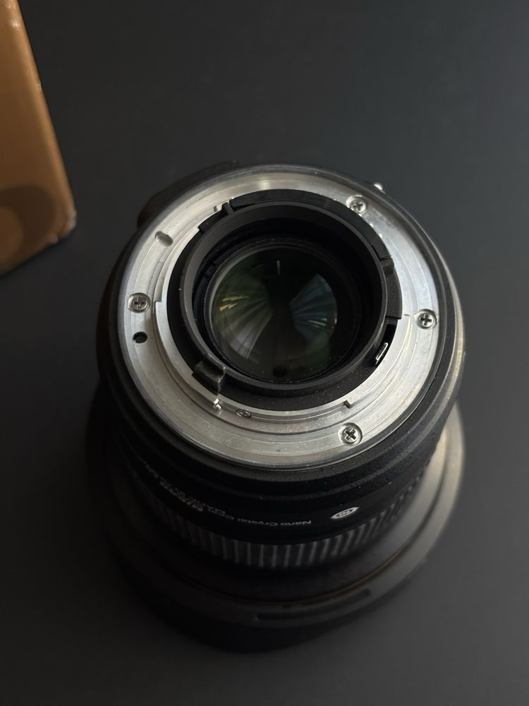 Nikon Nikkor 20mn f/1.8G ED