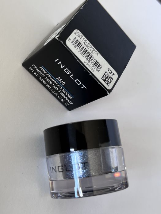 Nowy Cień sypki inglot 137