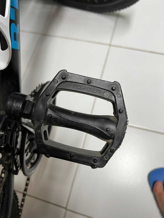 BICICLETA B'TWIN Rockrider 500