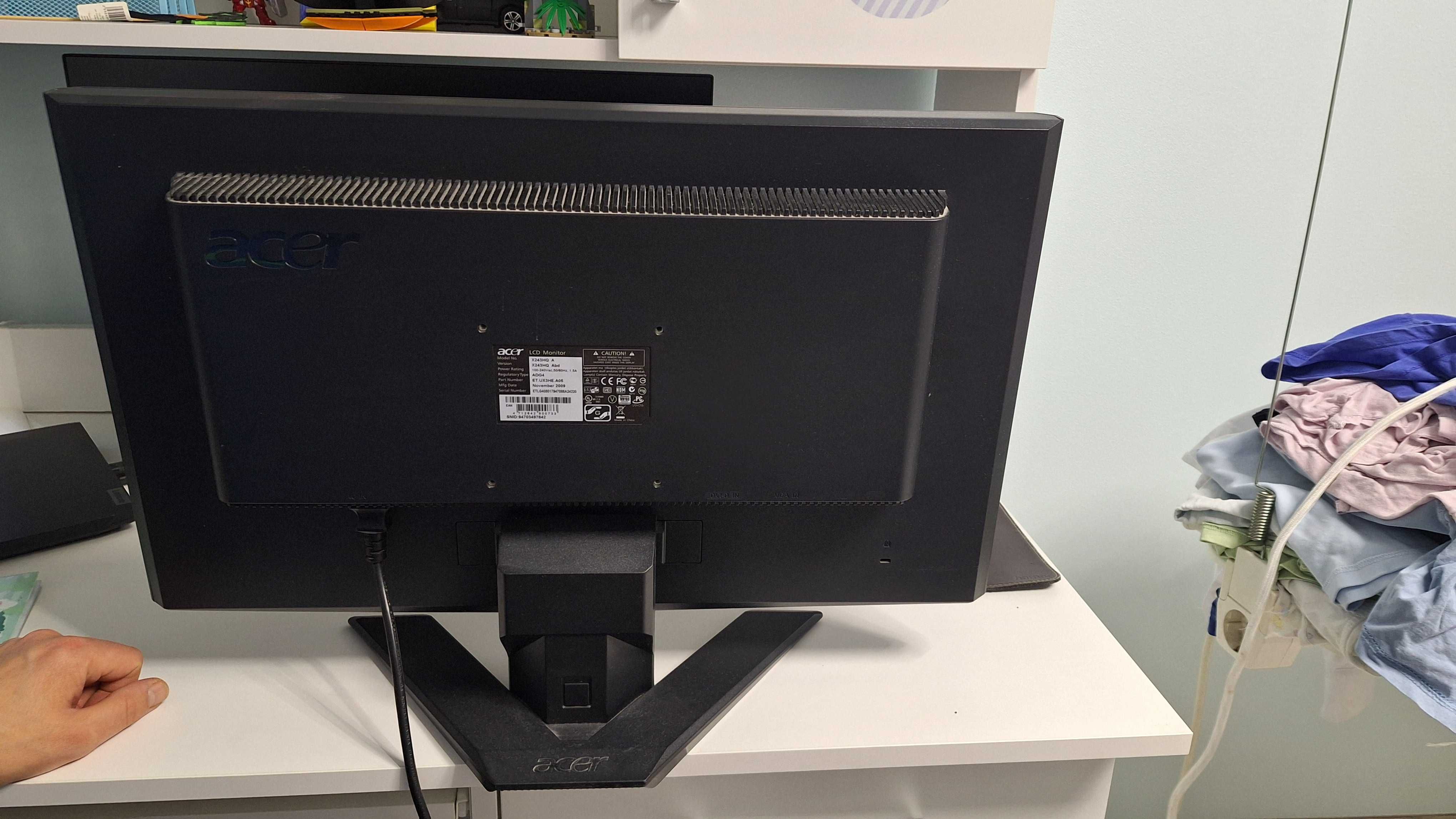 Монітор LCD Acer 24