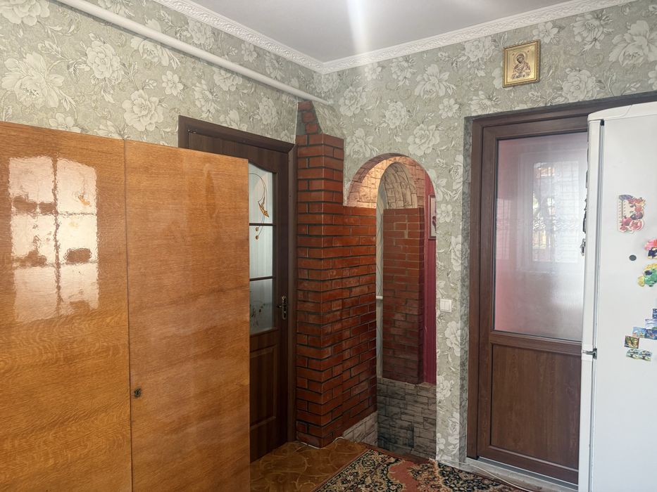 Частина будинку.