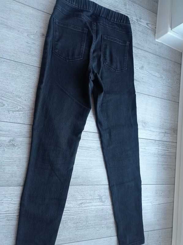 Spodnie czarne dżinsy 164