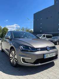 Volkswagen e-Golf 2015