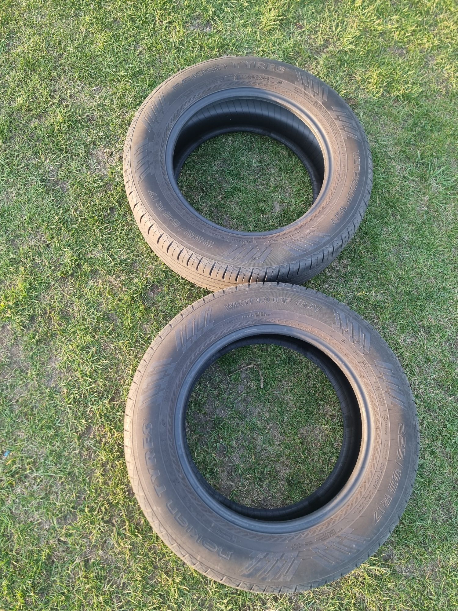 2 Opony lato SUV 225/65/17" NOKIAN 2021r Transport