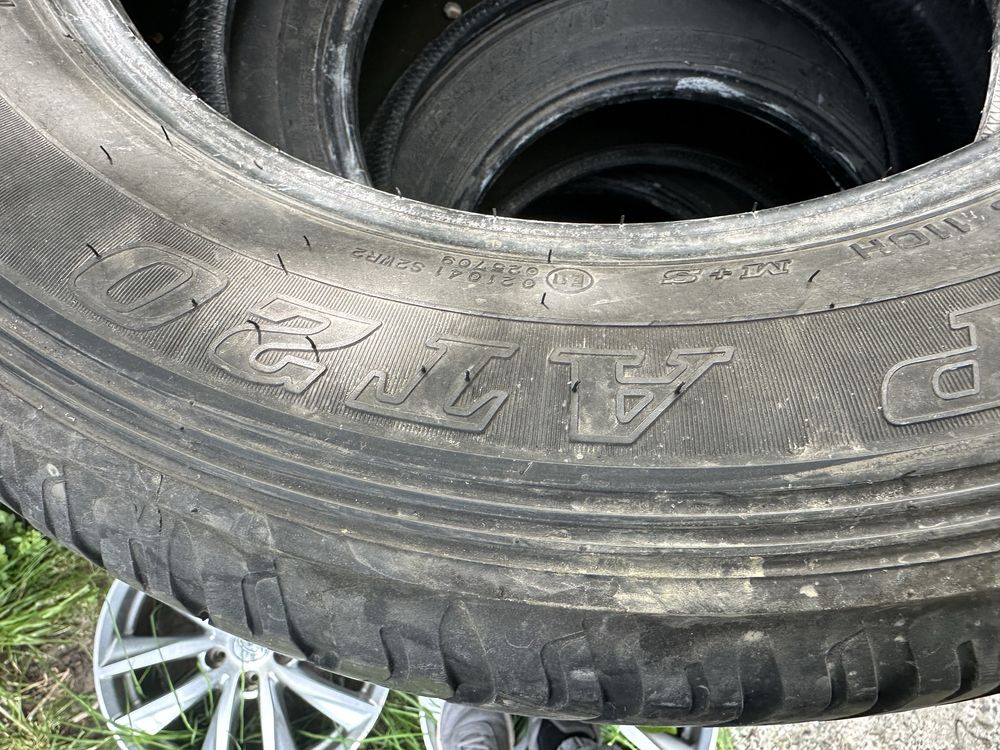 265/60/18 Dunlop GrandTrek