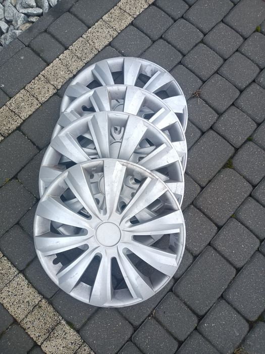 Felgi i opony Fulda całoroczne 195/65R15 VW Skoda octavia II