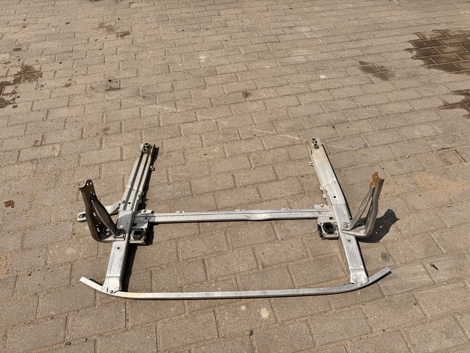 Mini Cooper Countryman F55 F56 belka wzmocnienie chlodnicy dolna