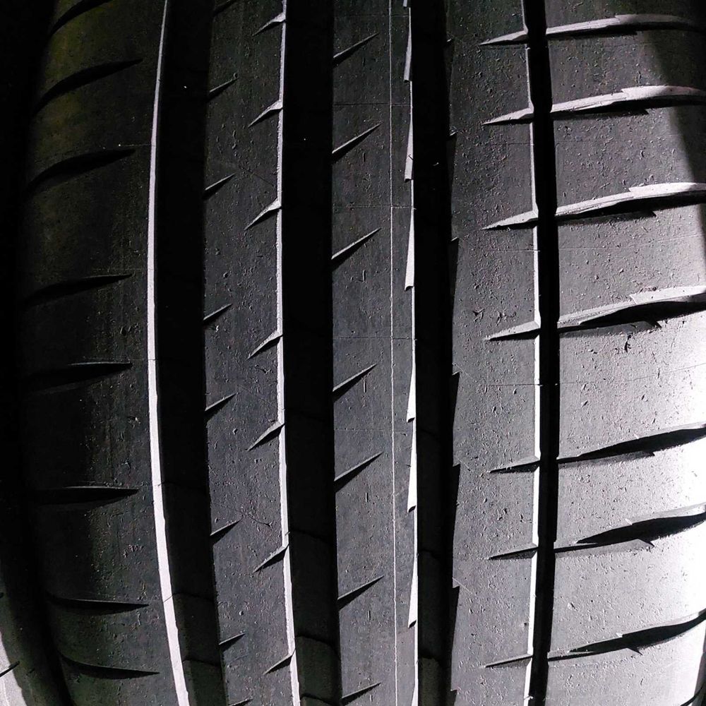 265/40/19 R19 Michelin Pilot Sport 4S 4шт