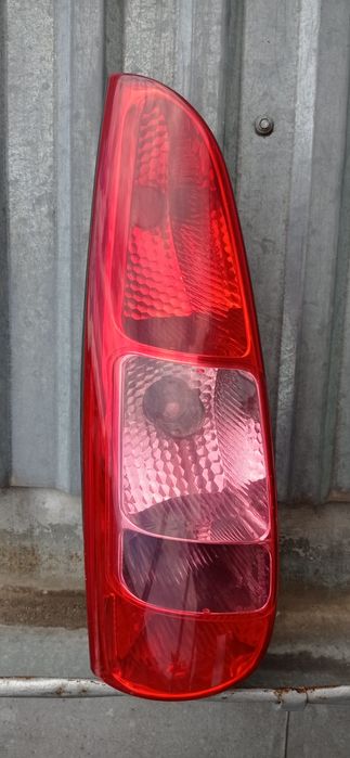 Ліхтар задній лівий / правий Пежо 807