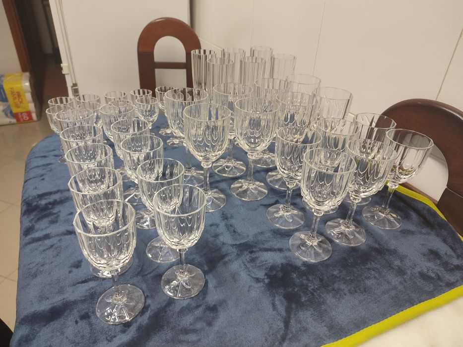 Serviço Copos de vidro trabalhado NOVOS