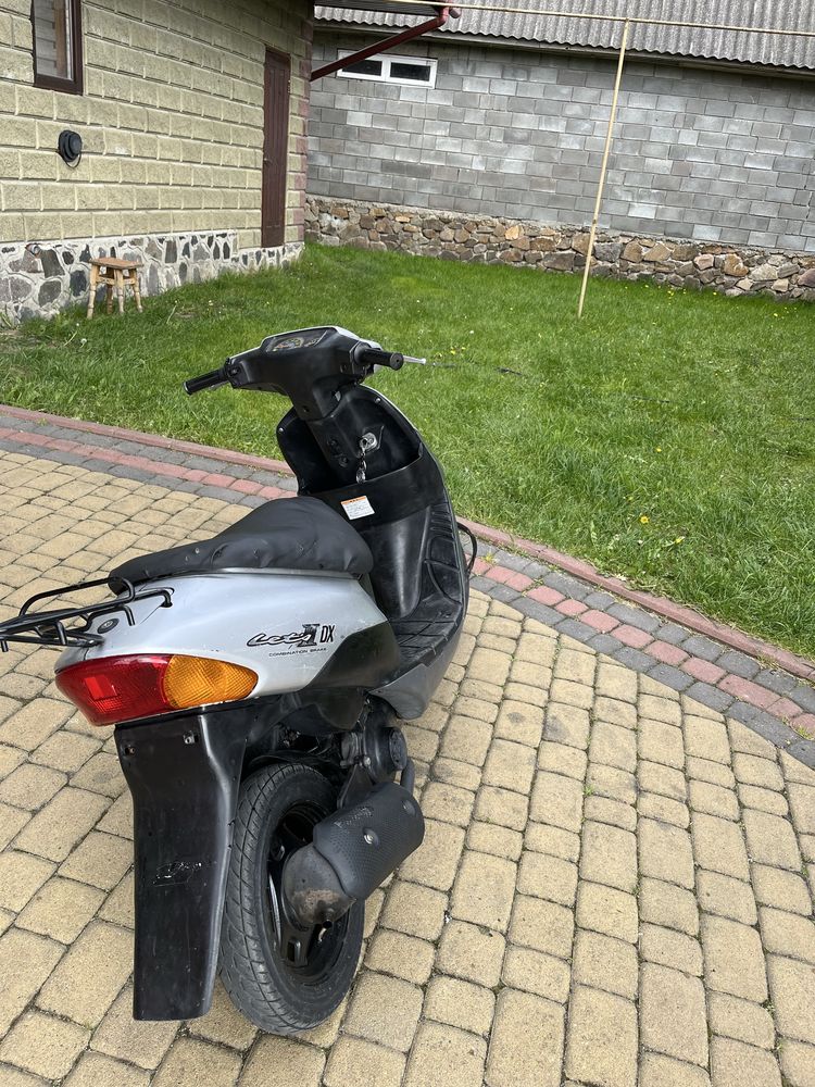 Suzuki lets 2.