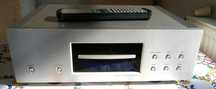 teac esoteric ux1