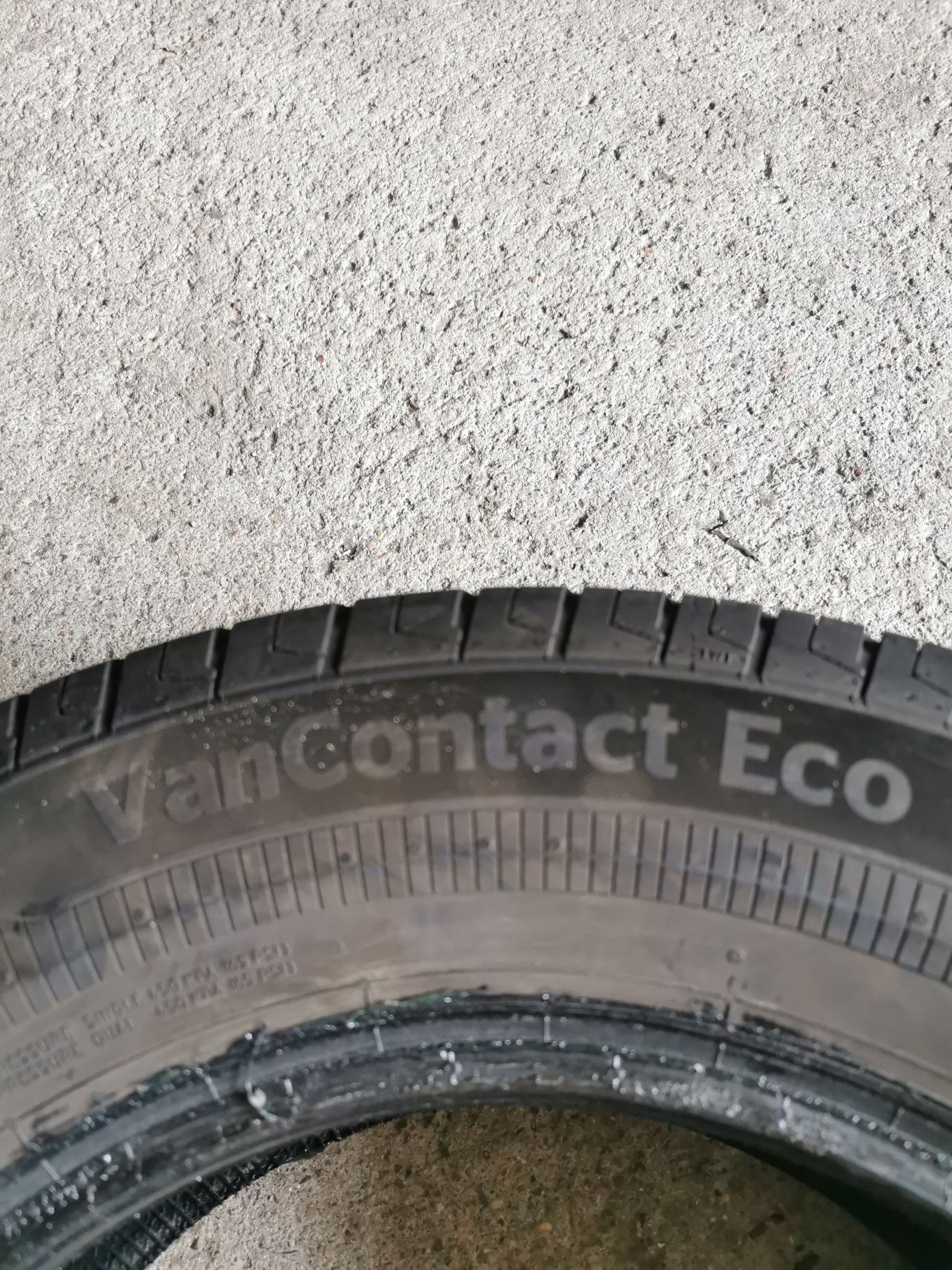 Opona 215/65R15C Continental VanContact Eco z 2020r. #158
