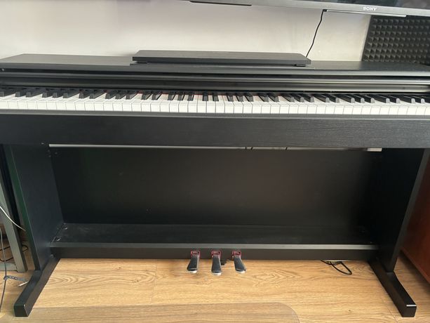 Yamaha YDP 145 Pianino cyfrowe