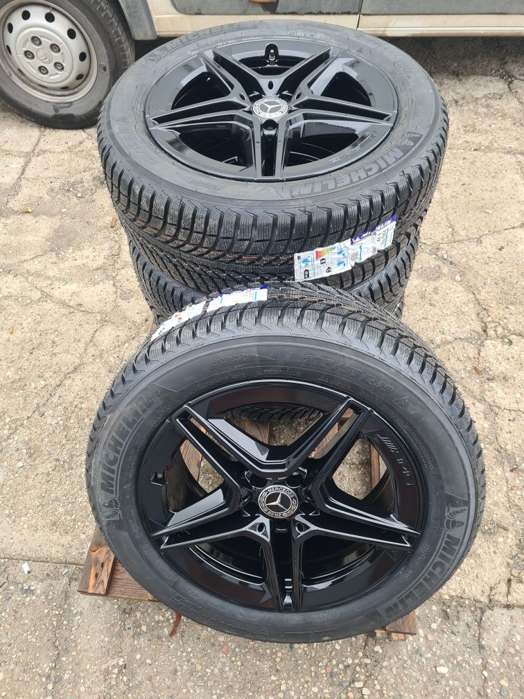 Komplet nowe oryginał koła zimowe Mercedes glc amg 235/55/19 michelin