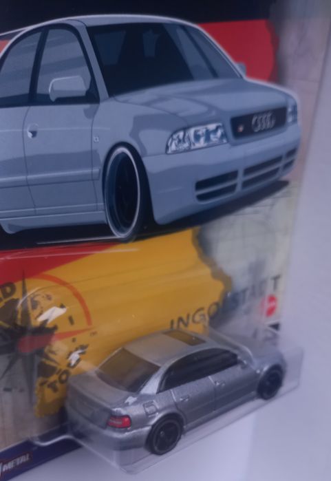 Audi s4 quattro rodas de borracha