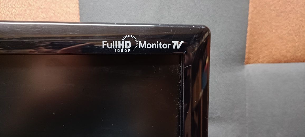 Sprzedam telewizor LG m237wdp