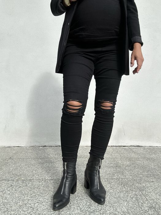 New Look rurki czarne dziury ciążowe 40