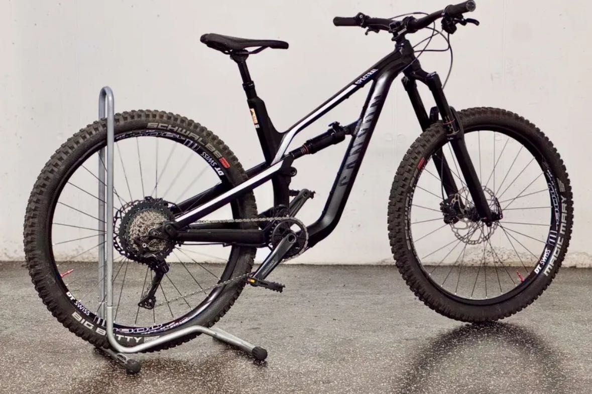 Canyon Spectral  2019 M 27,5 Rs Pike  DT Swiss Shimano XT Super Stan