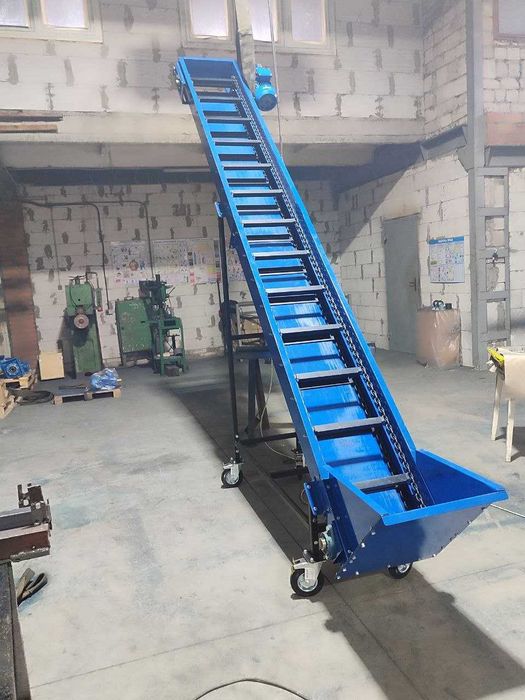 Скребковий, ланцюговий транспортер, цепной конвейер