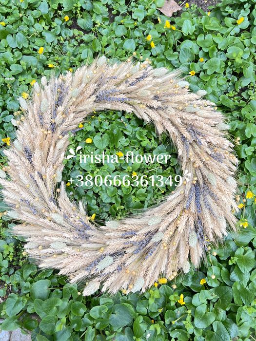 Дідух, різдвяна зірка, сноп, вироби із соломи, янголи, зірочки