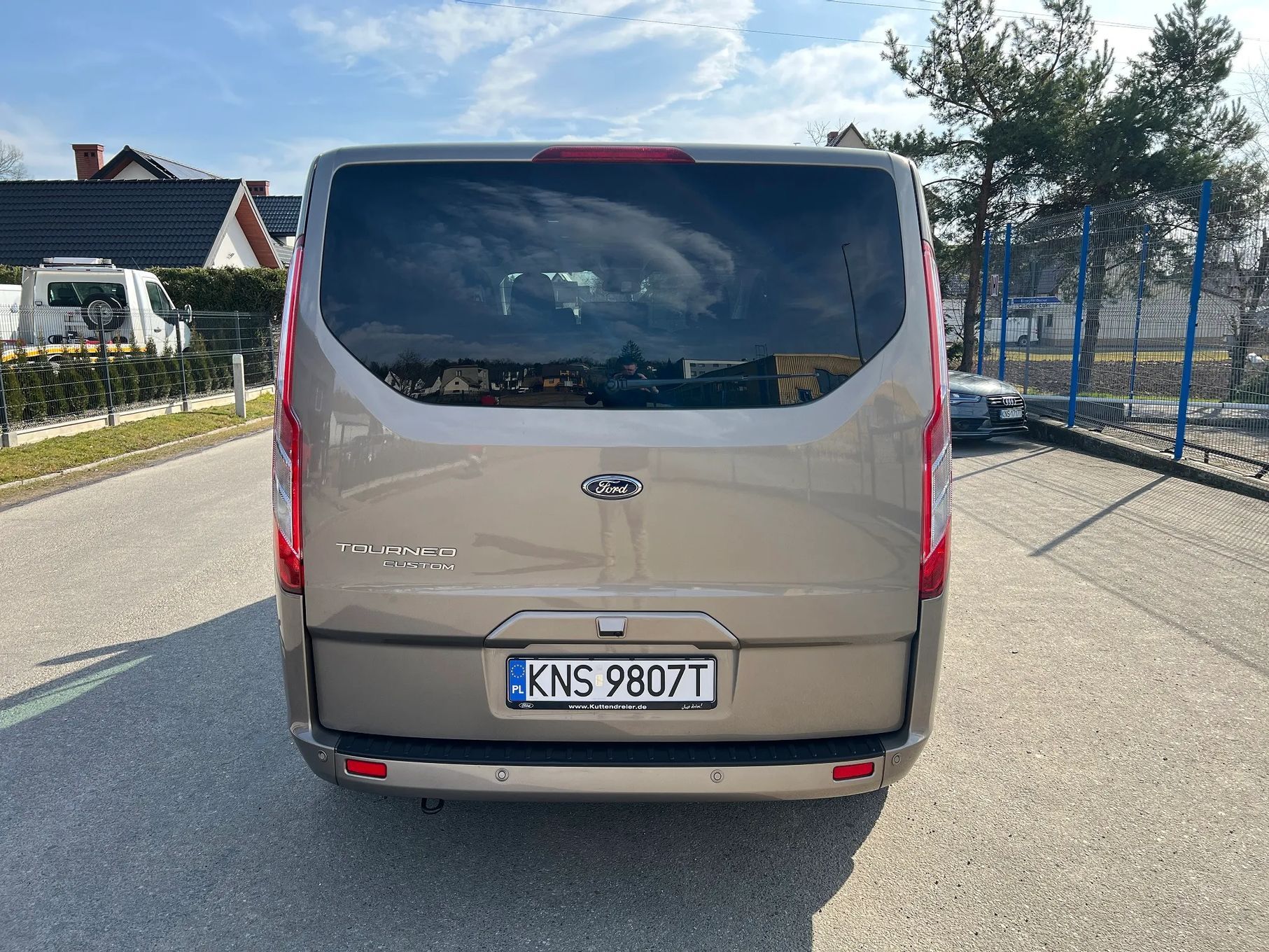 Ford Tourneo Custom * Automat * 8 Osobowy * 2x Drzwi * LED * Kamera * Bogata Wersja *
