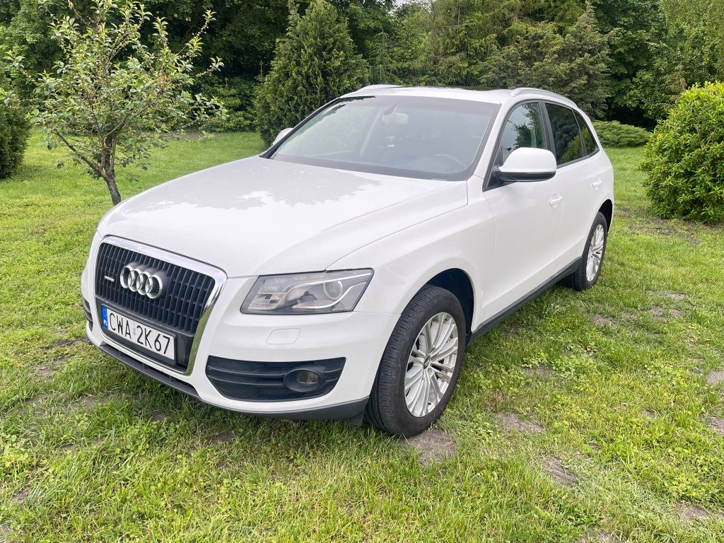 Audi Q5 2.0 tdi manual skóry panorama hak