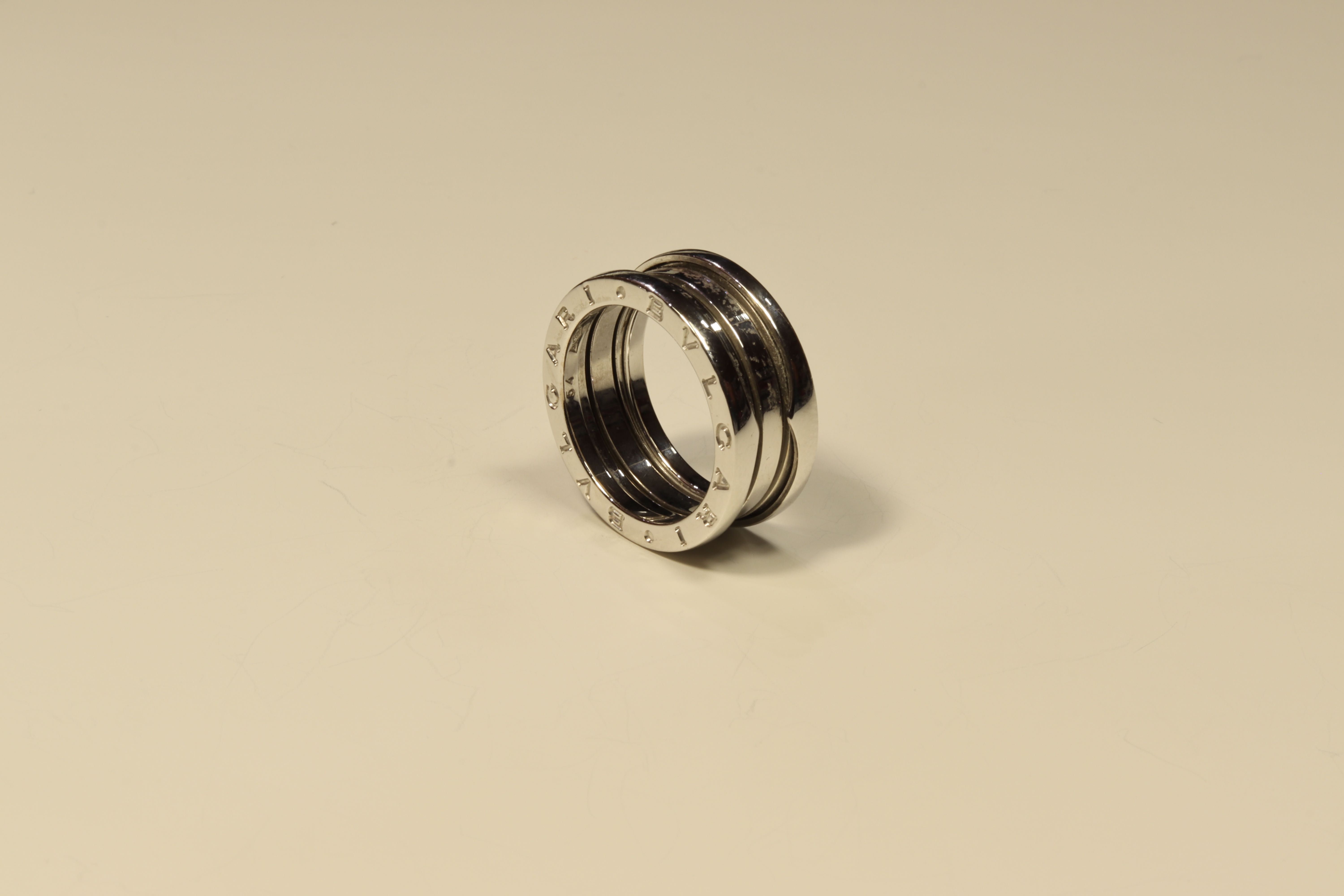 Pierscione/Obraczka  Bvlgari B.zero3, biale zloty, proba 0,750 (18k)
