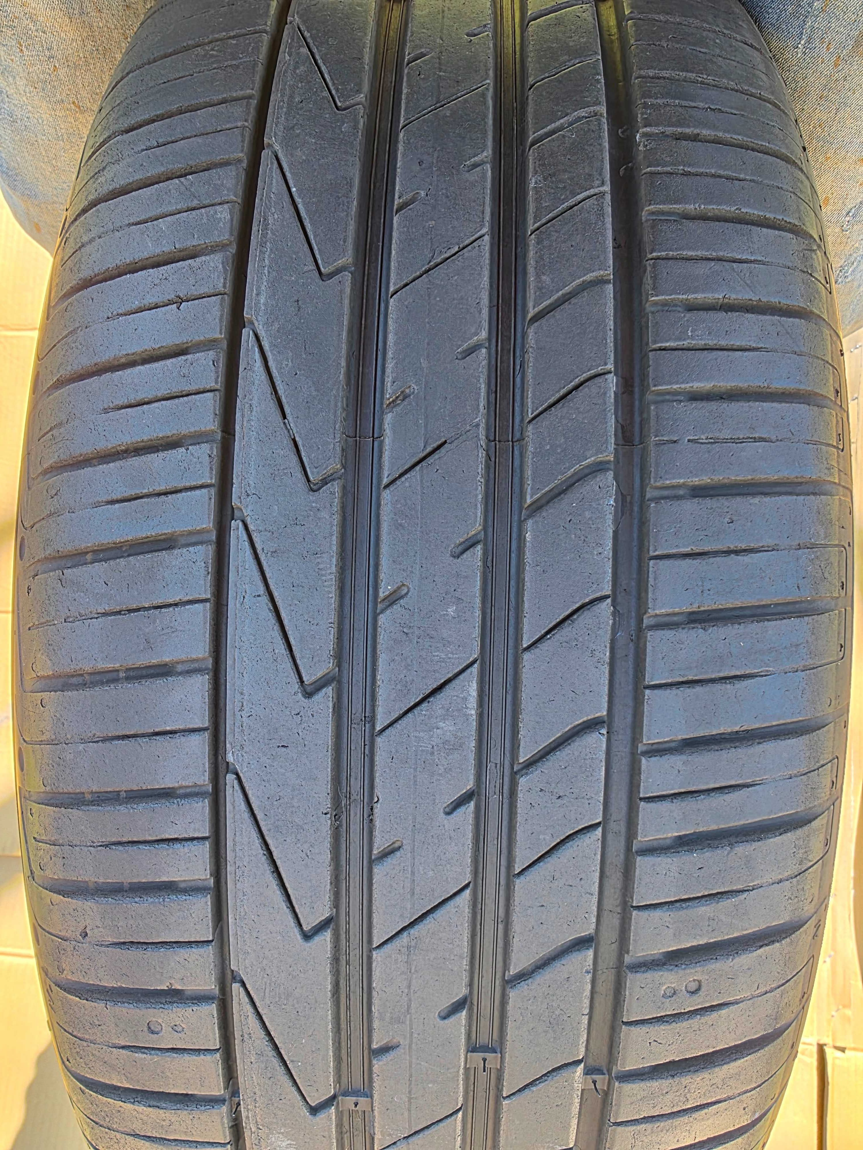 Літня гума Hankook Ventus S1 evo2 (4 шт) - 235/60/18