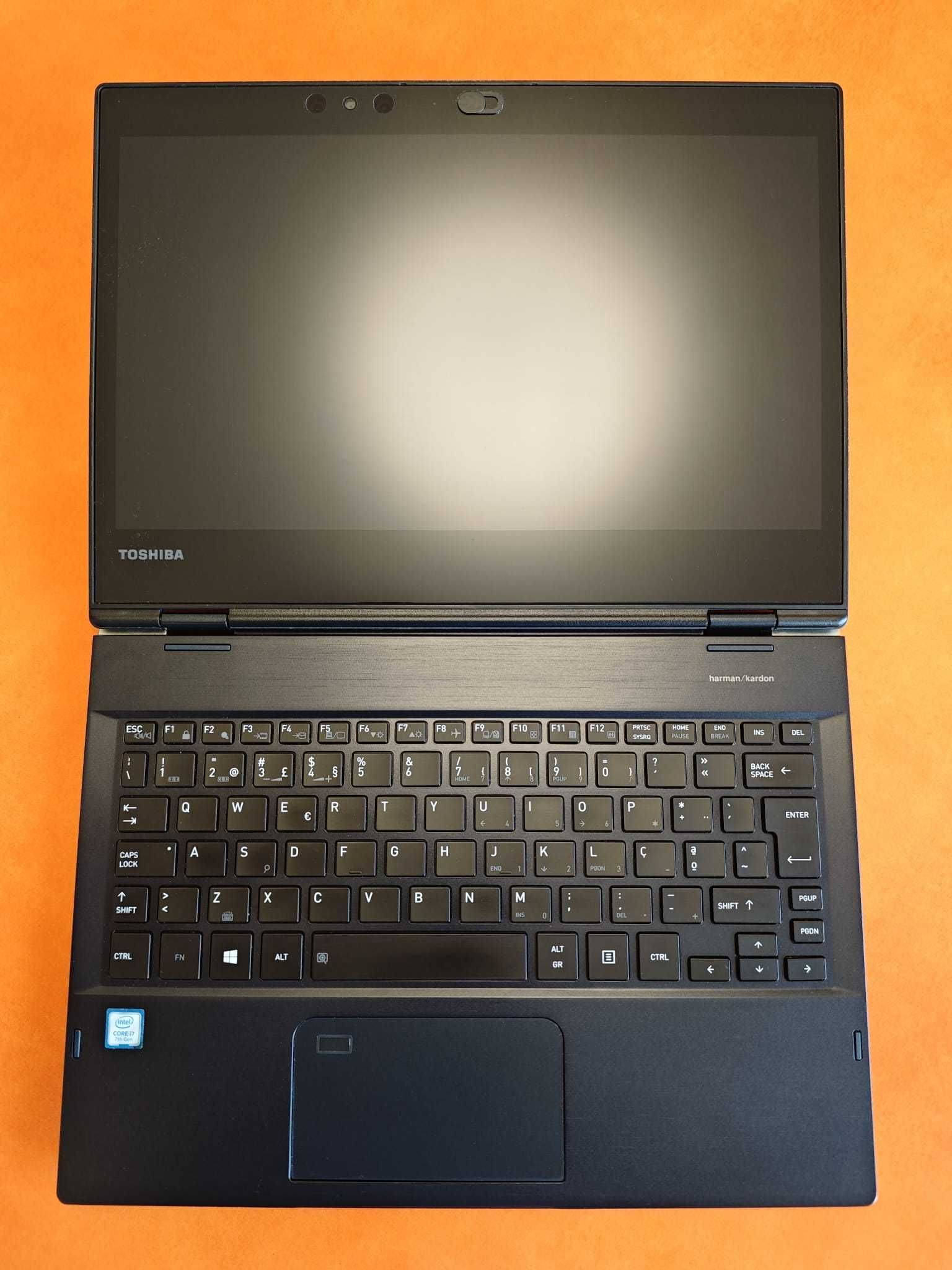 Toshiba Portégé X20W i7-7500U/8GB/256GB SSD/12.5" Tátil+pe