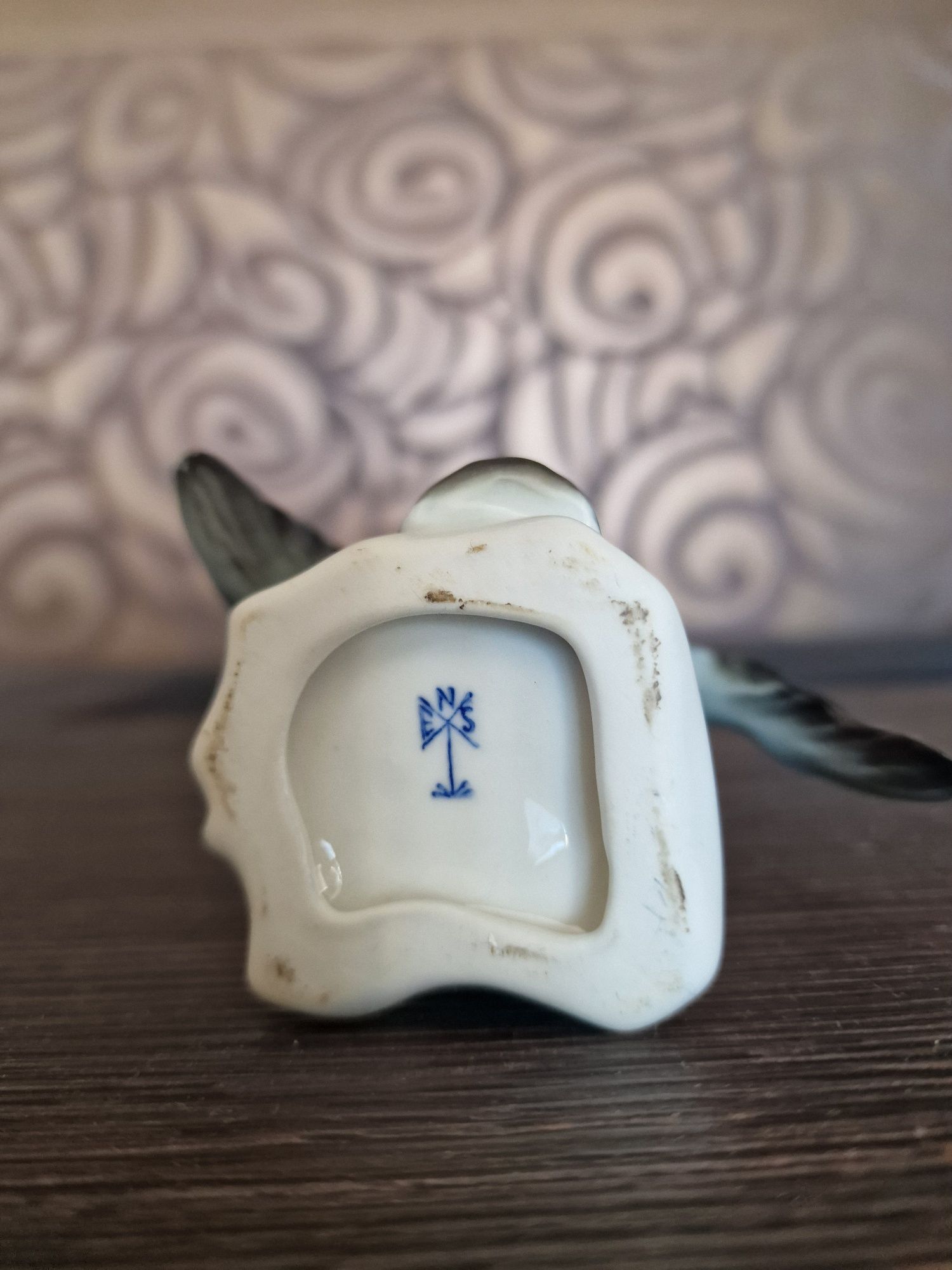 Pingwin figurka z porcelany Karl ENS