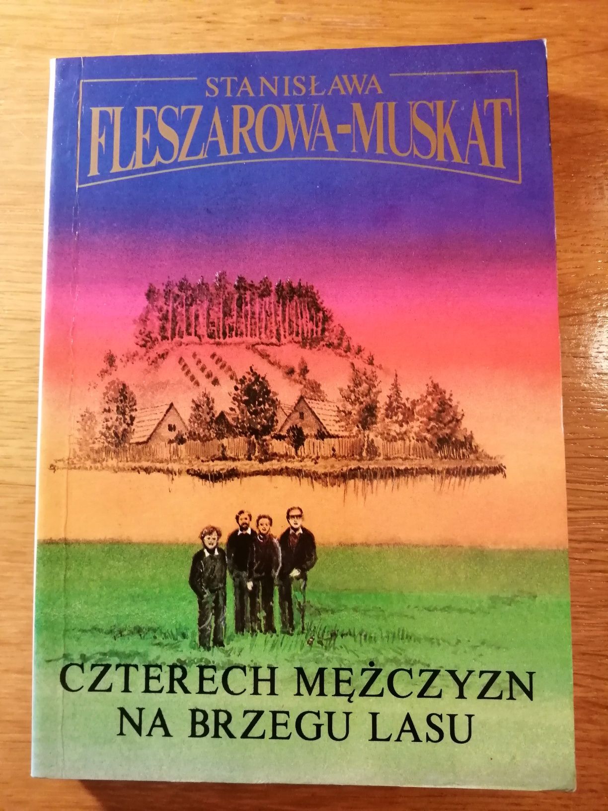 Czterech mężczyzn na skraju lasu fleszarowa muskat jak NOWA