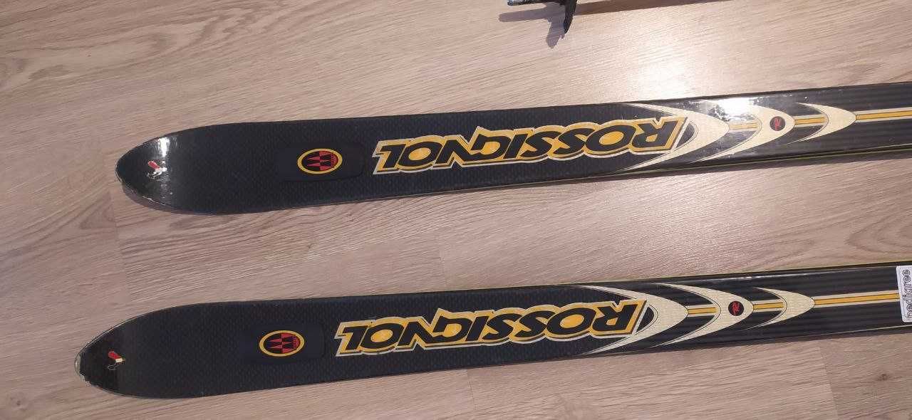 Продам лижі Rossignol. Довжина лиж 190см.