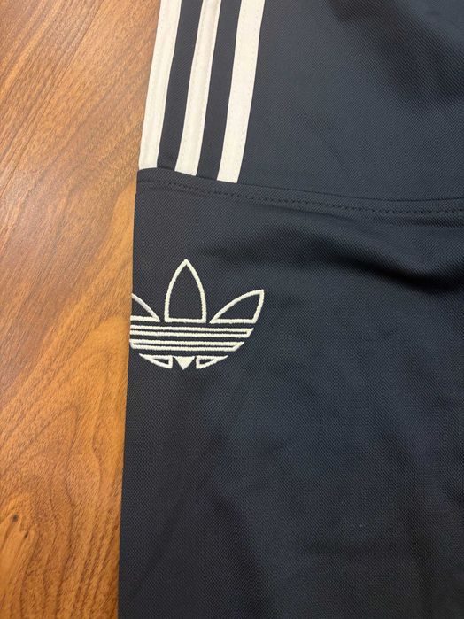 Adidas rap pants (L size)