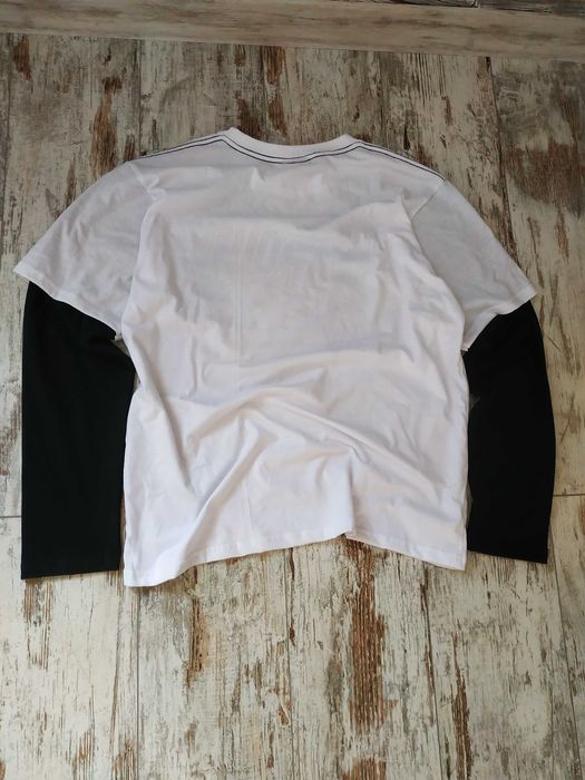 Продам лонгслів Tapout white web sk8 Y2K