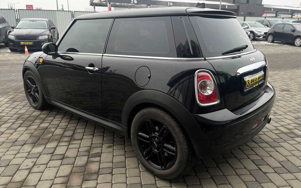 MINI Cooper 2012