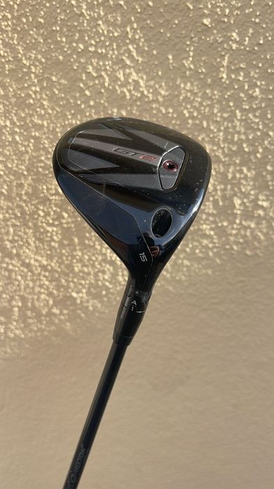 Híbridos da titleist GT praticamente novos