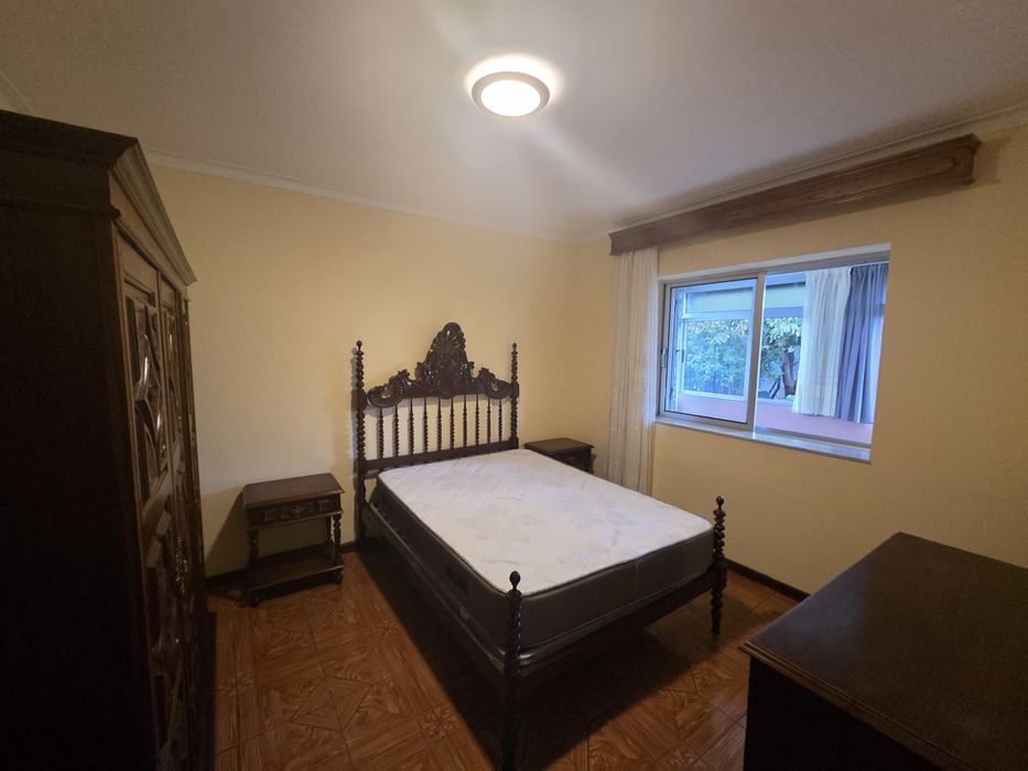 Arrenda se T2 andar moradia