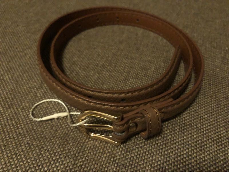 Cintos femininos e masculinos - vários modelos e marcas desde...