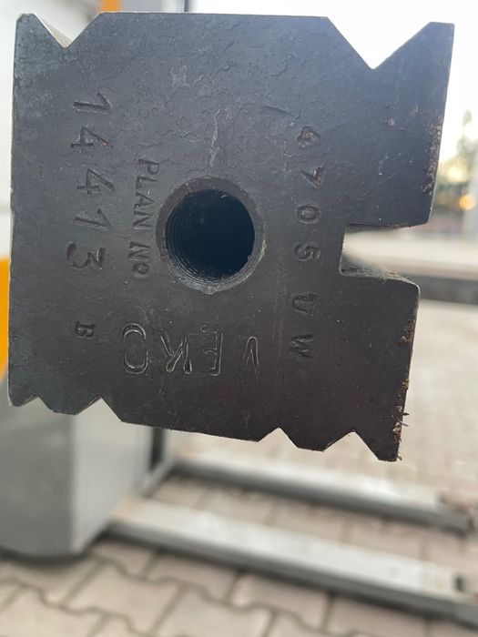 Matryca prasy krawędziowej stępel