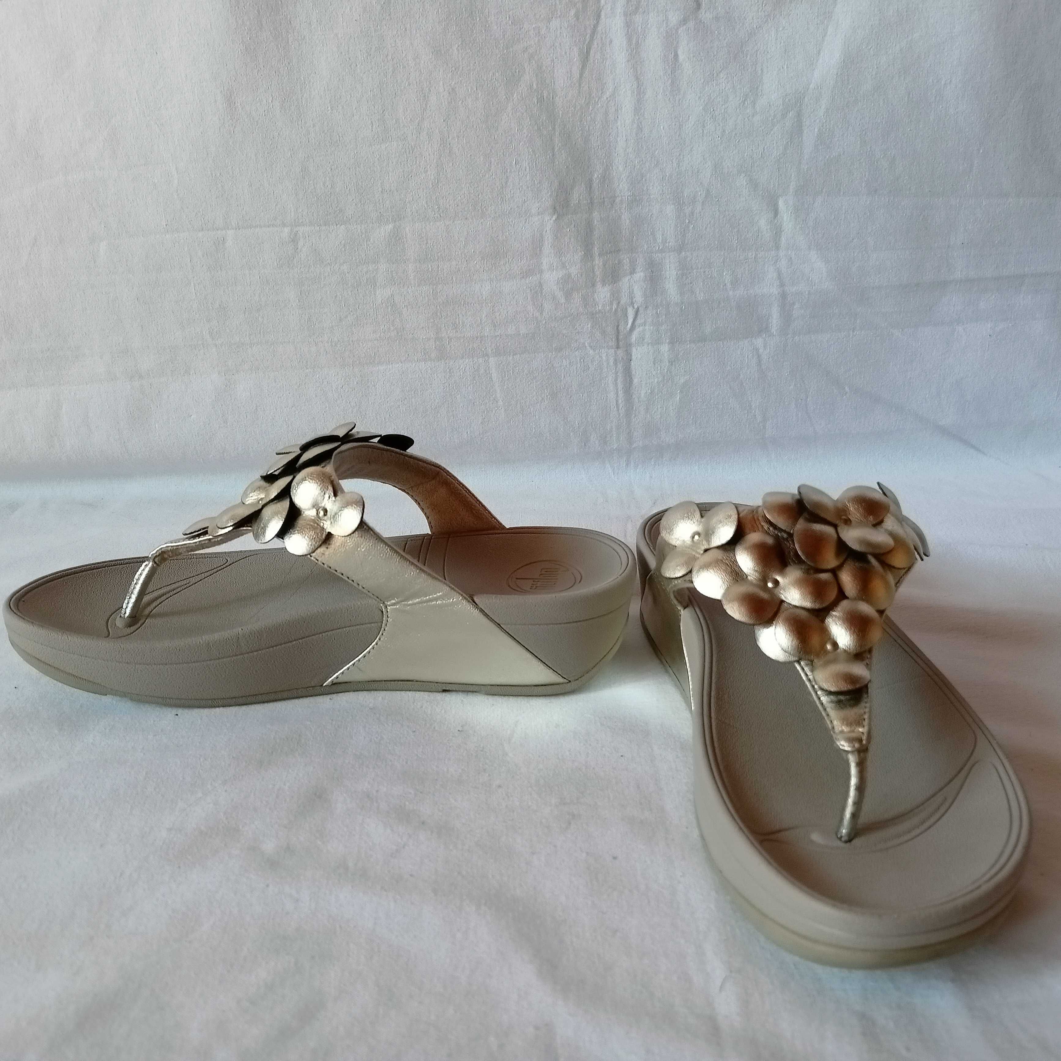 fitflop roz. 39 - dł. wkł. 25 cm /z metki/- skóra - stan bdb