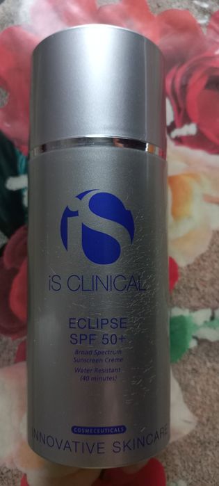 Продам СОЛНЦЕЗАЩИТНЫЙ Крем is clinical Eclipse SPF 50+ оригинал 100 мл
