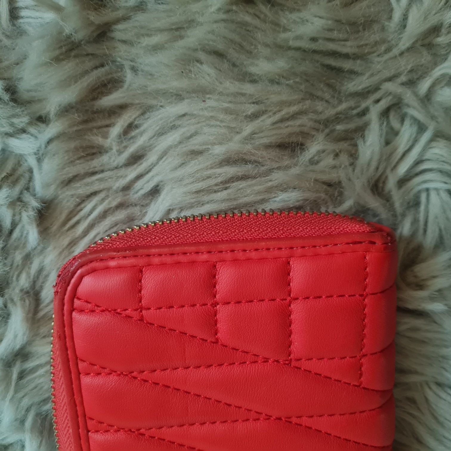 Versace Jeans czerwony duzy portfel 20x11 cm wallet  ma obdarte rogi c