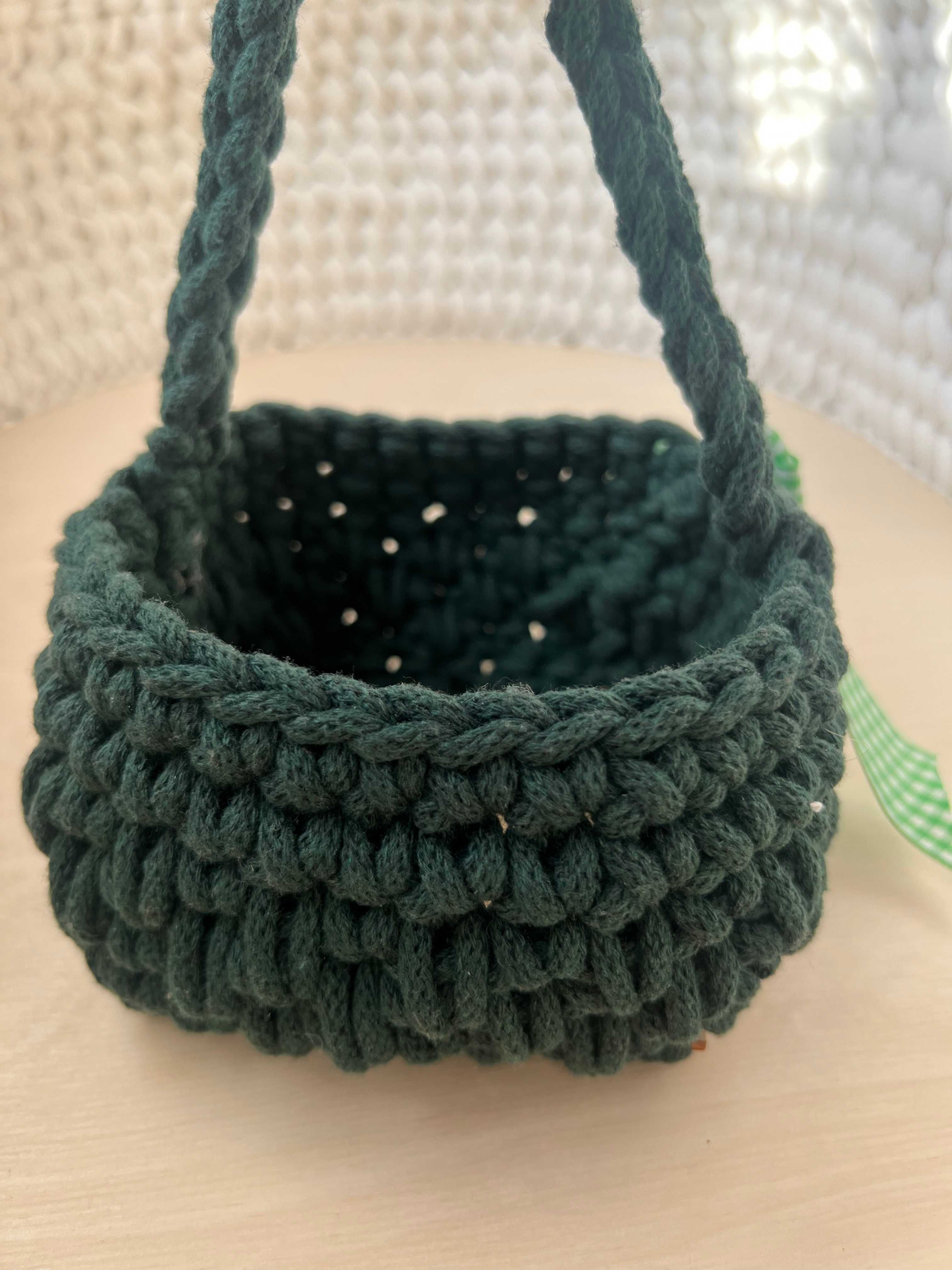 Wielkanocny wiosenny koszyczek ze sznurka, ciemna zieleń, handmade