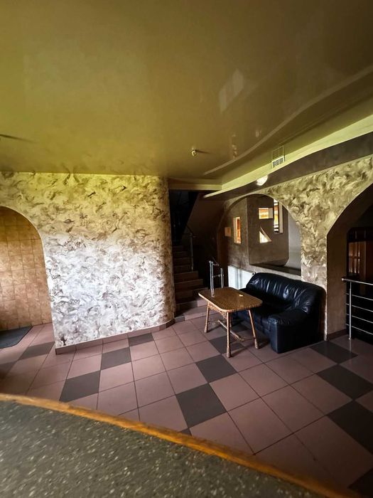 Продається торговельно-відпочинковий комплекс в с. Нересниця