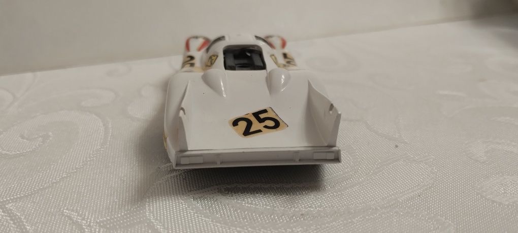 Super champion Porsche 917 w skali 1/43