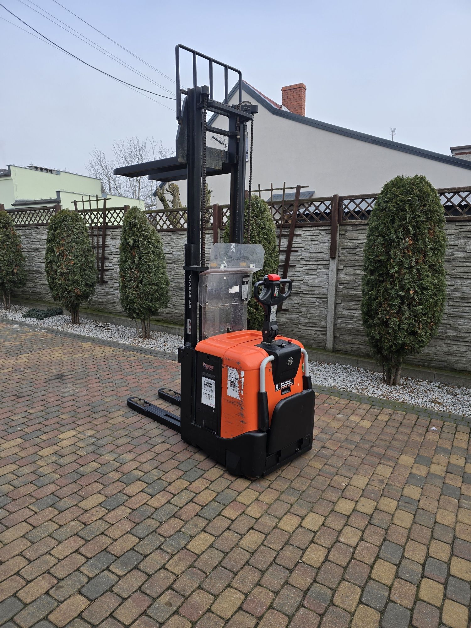 Wózek paletowy masztowy elektryczny Toyota BT SPE 125 sztaplarka 2012r